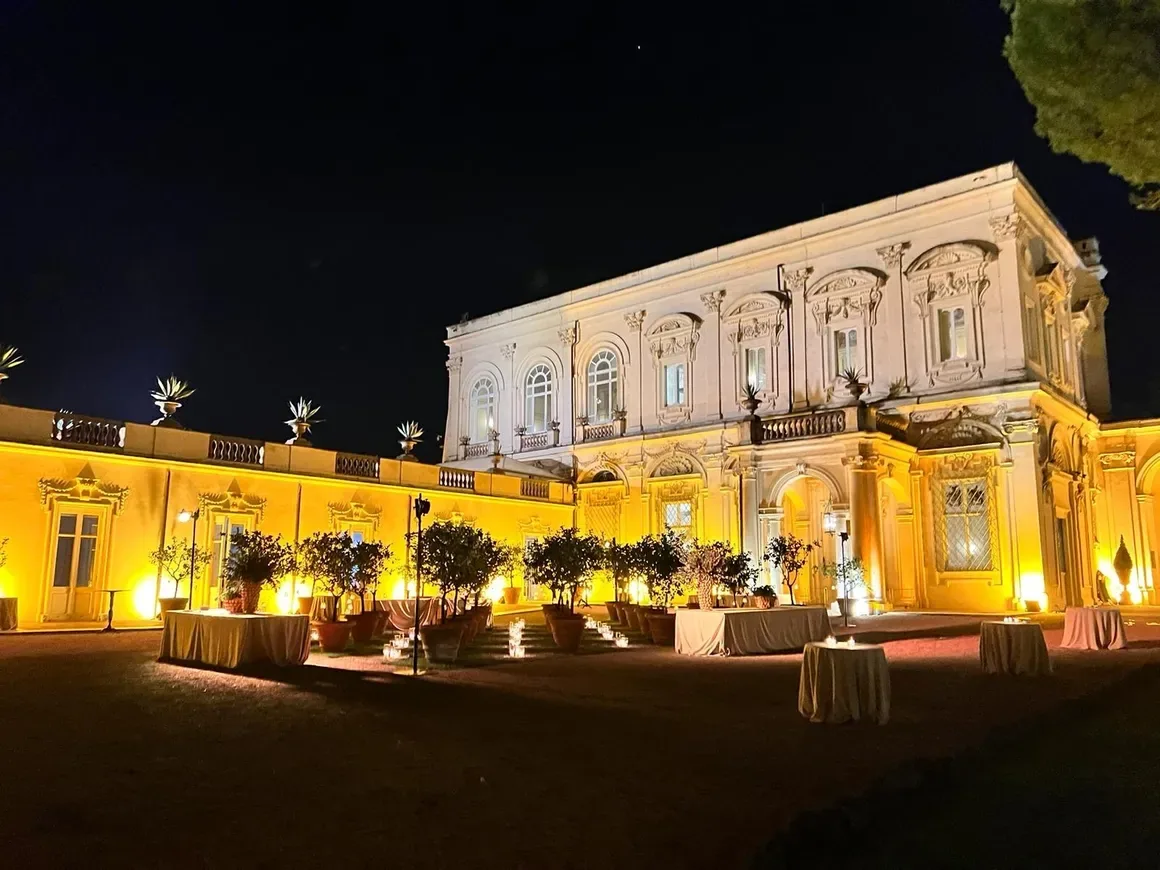 evento incentive villa storica illuminata, logistica NCC Italia